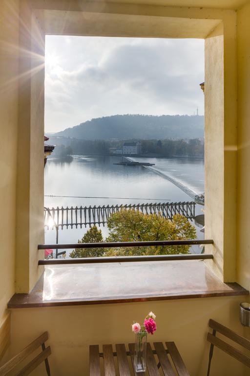 Smetanovo Nabrezi - Riverview Old Town Apartment Praha Eksteriør bilde